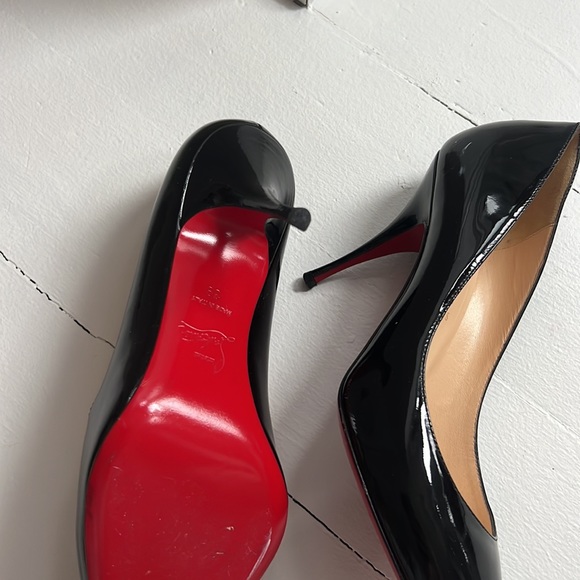 Christian Louboutin size 39 patent black leather - Picture 1 of 6